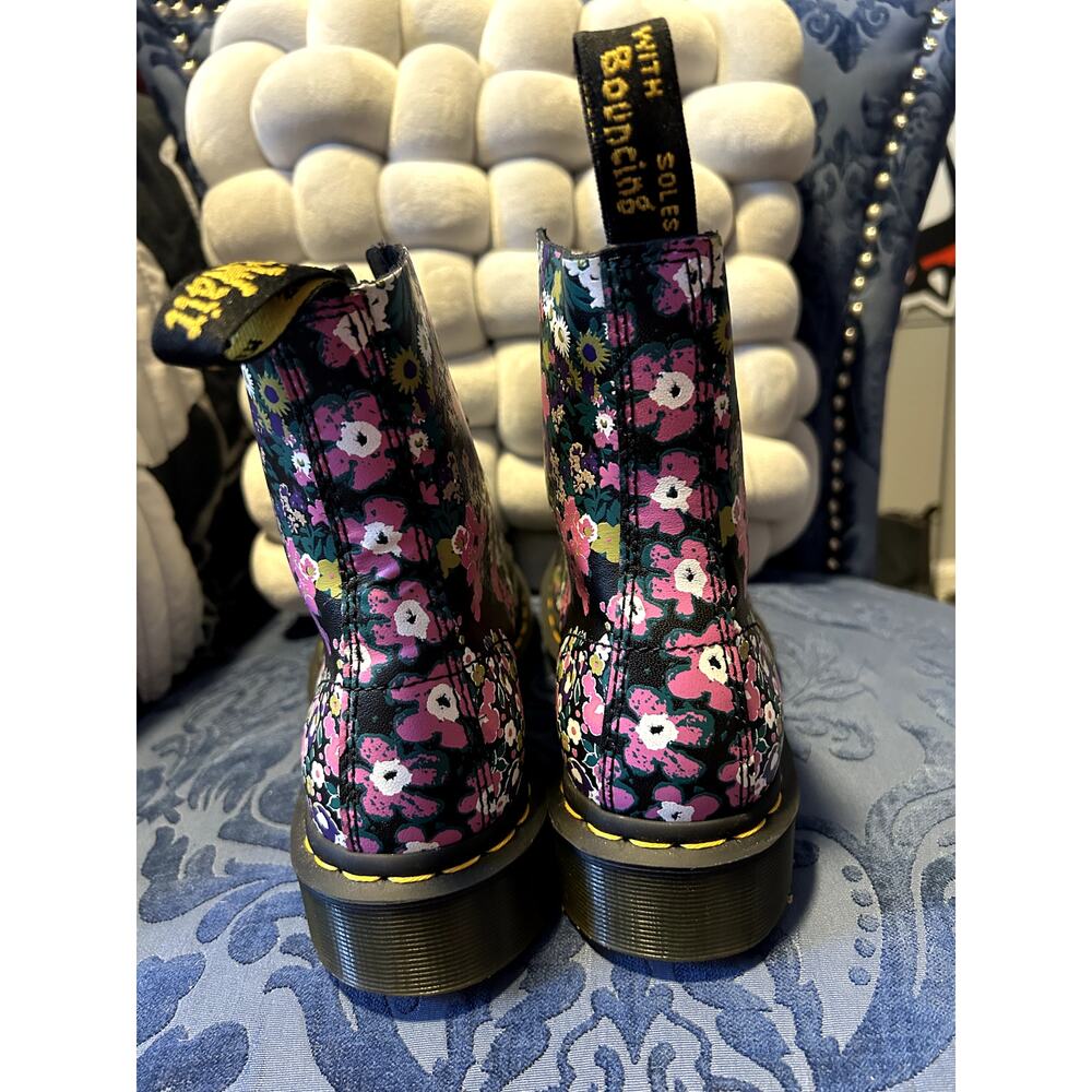 Dr Martens Pascal Black Pink Floral Size 7/EU 38 - Picture 3 of 6